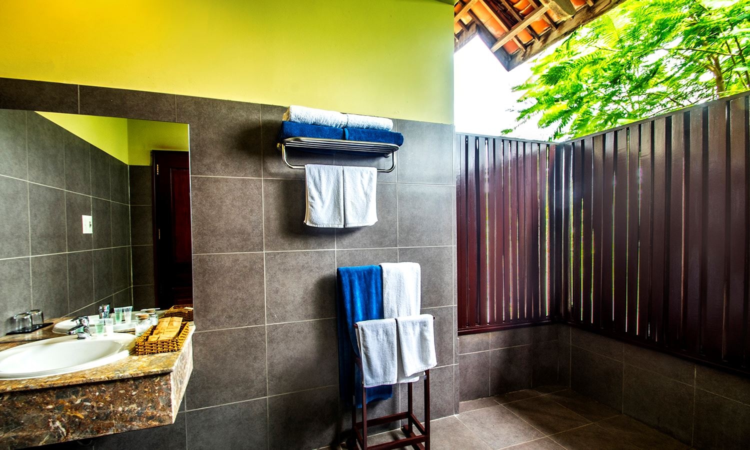 rooms-3bedroom-villa