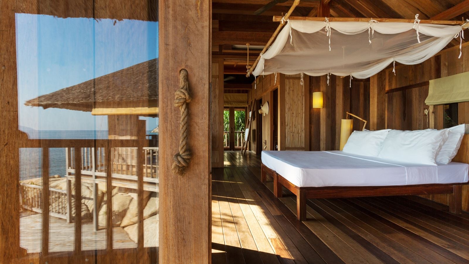 rooms-rock-pool-villa