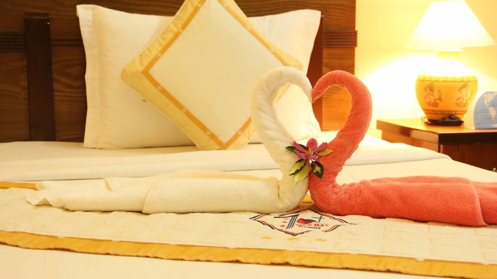 rooms-room-deluxe-beach-front-nonsmoking-at-sea-side-with-balcony-child-without-extra-bed