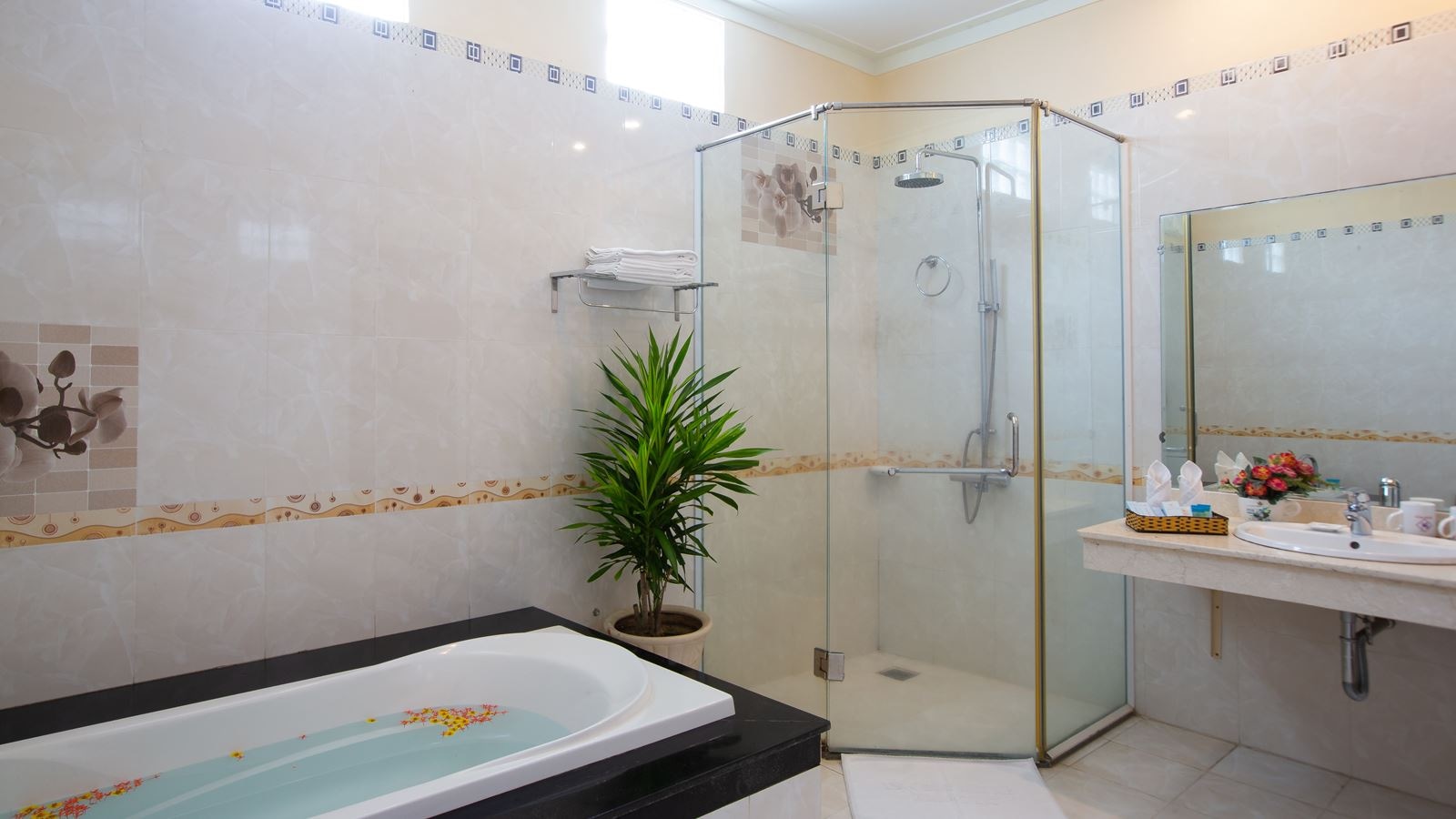 rooms-room-beach-front-senior-at-sea-side-with-balcony-child-without-extra-bed