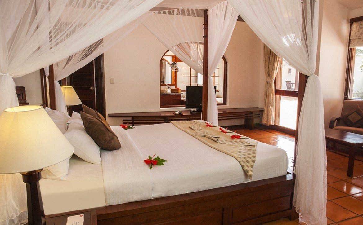 rooms-deluxe-suite