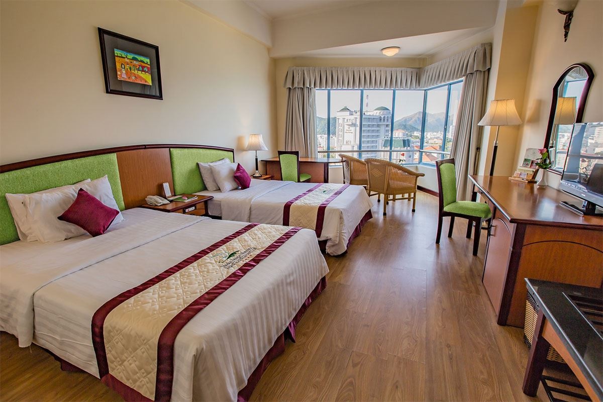 rooms-senior-deluxe-seaview