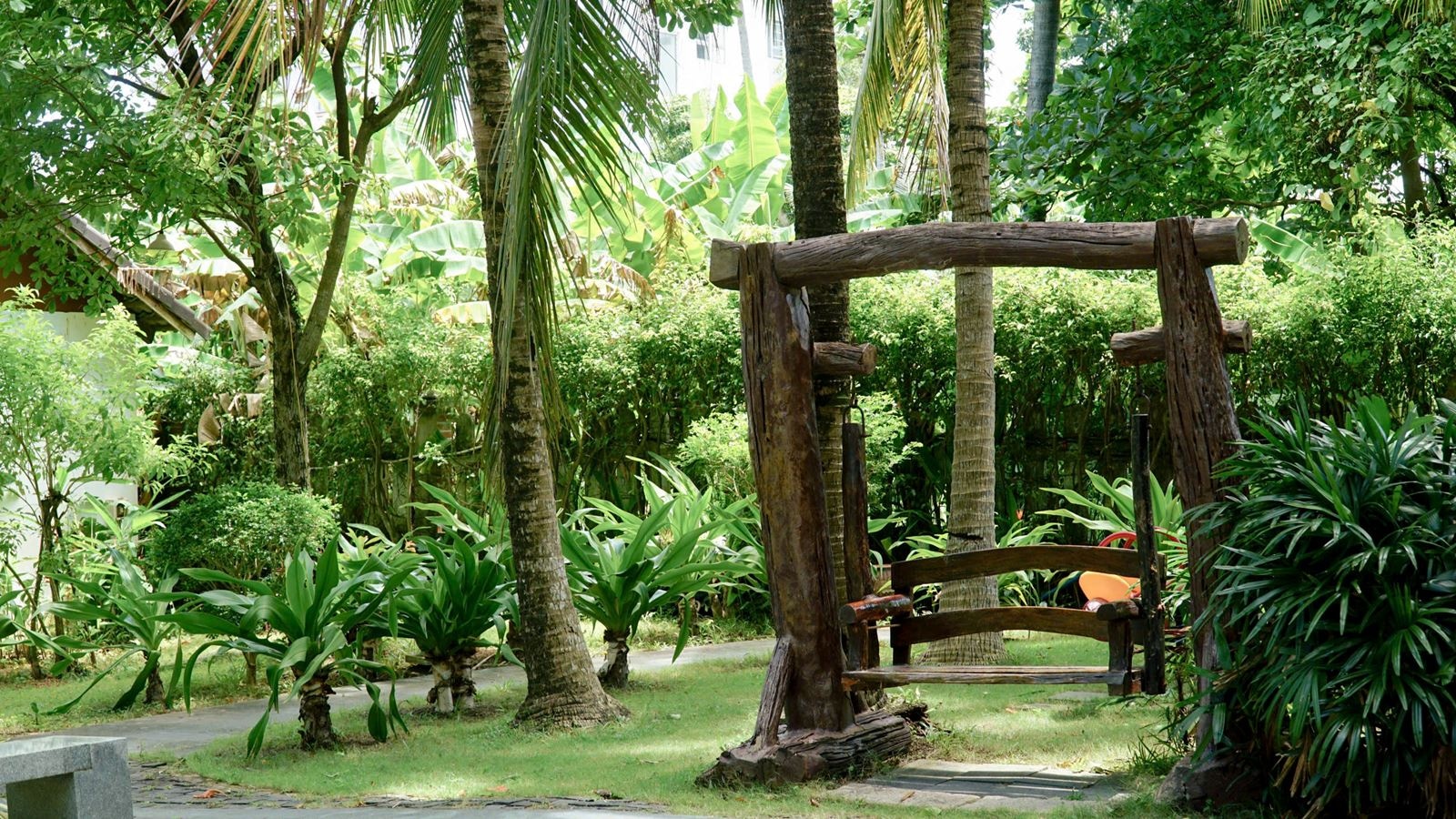 rooms-deluxe-ocean-view-with-balcony