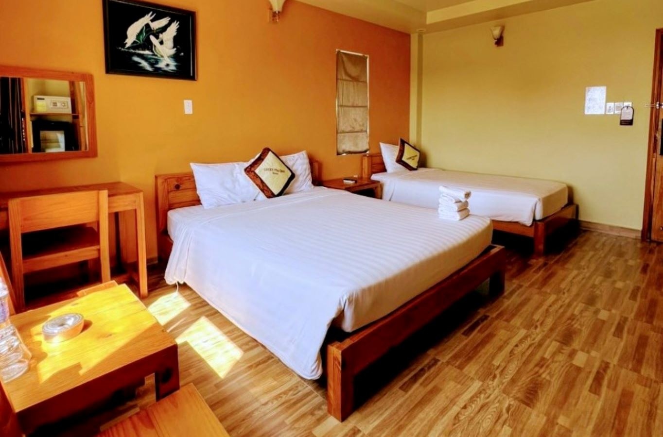 rooms-deluxe-triple-seacity-child-without-extra-bed