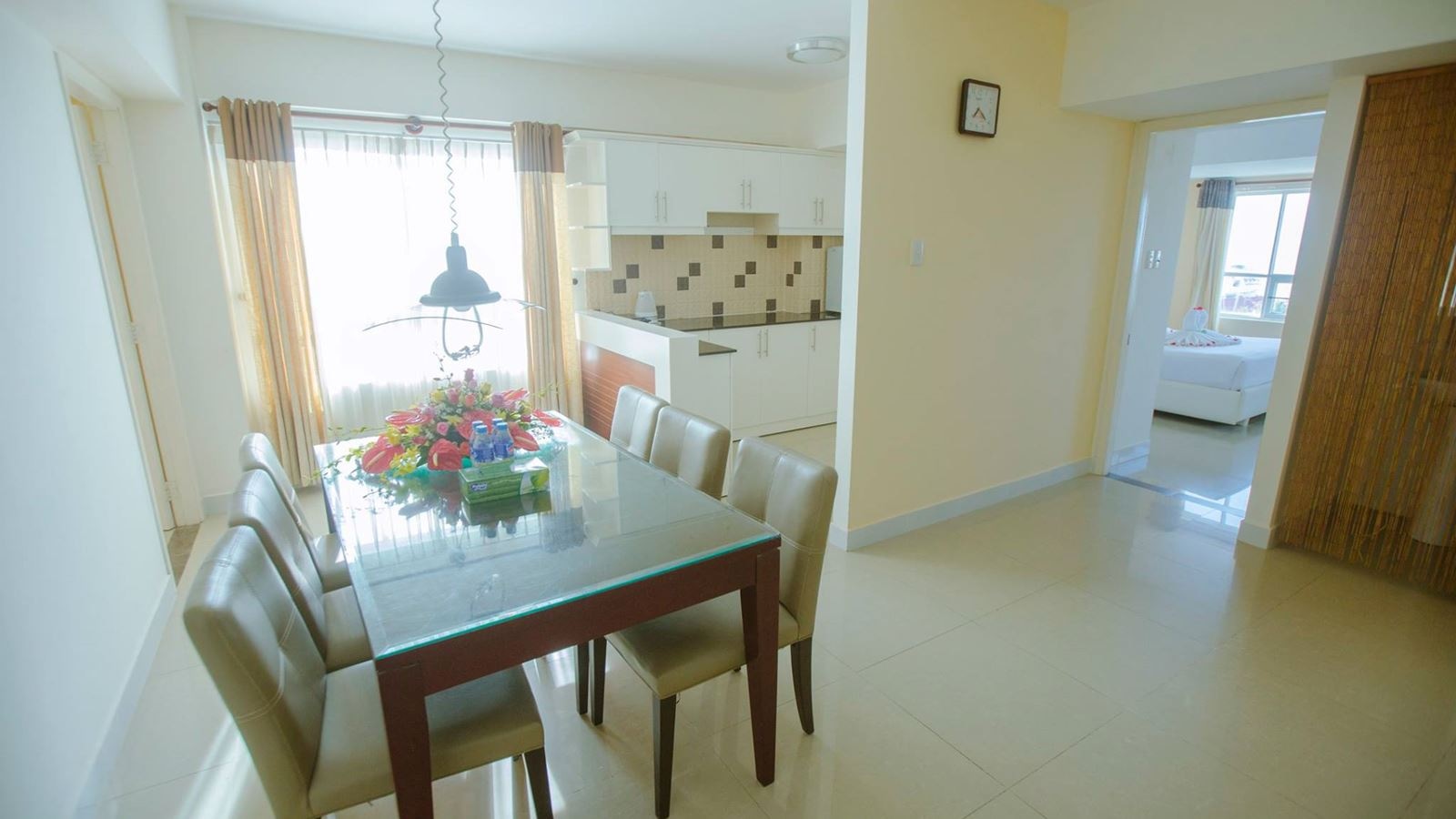 rooms-apartment-for-6pax