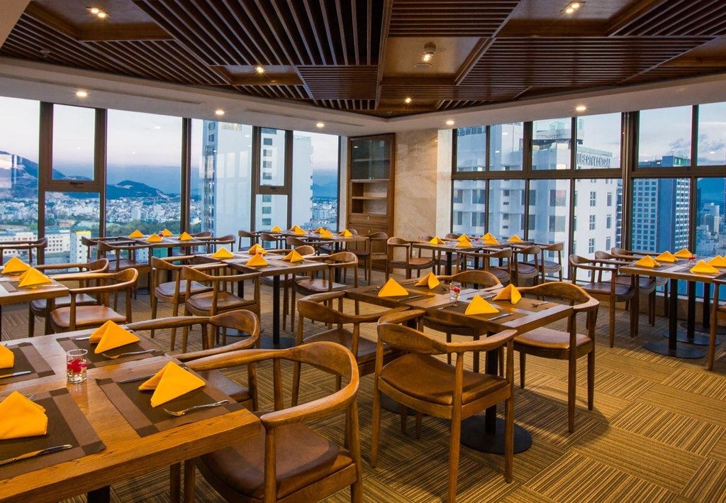 restaurants-restaurant