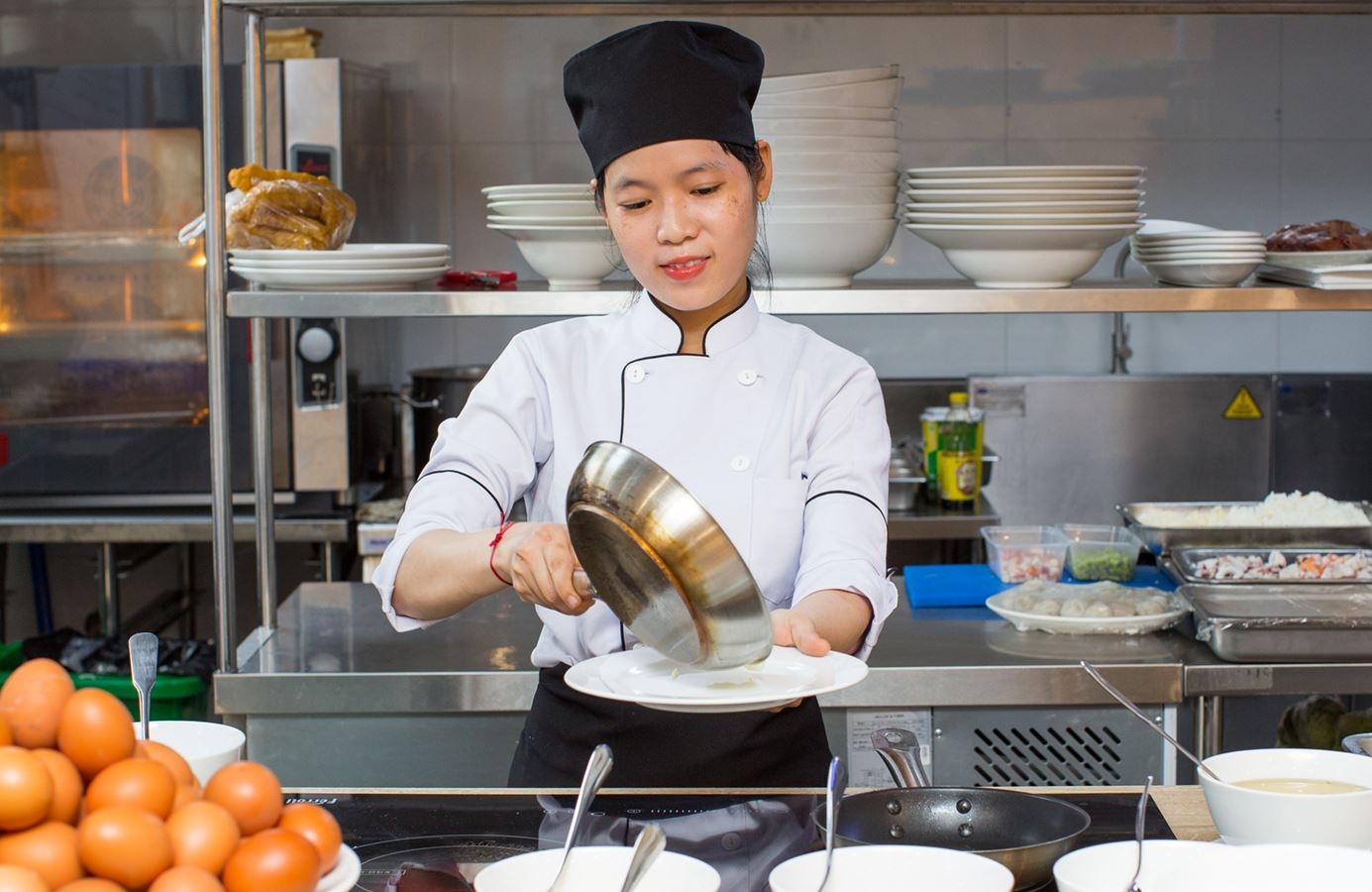 restaurants-restaurant