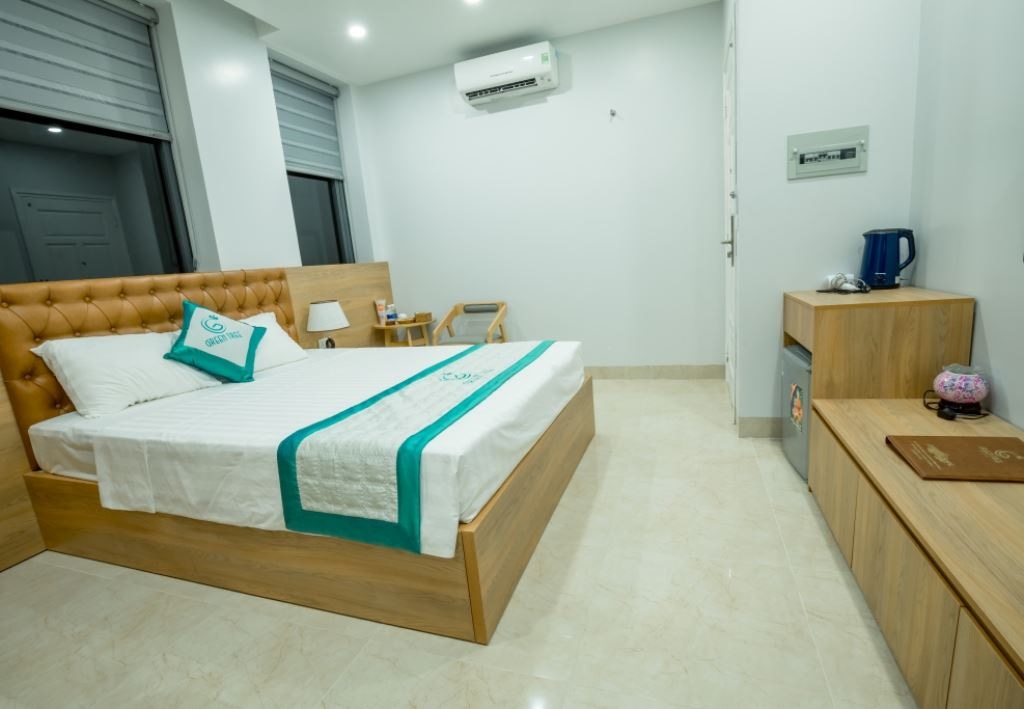 rooms-deluxe-doubletwin-with-balcony-child-without-extra-bed