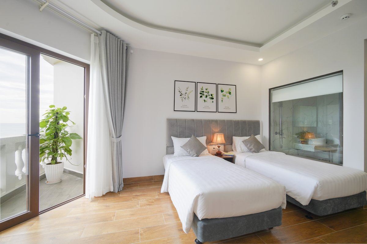 rooms-superior-double-or-twin