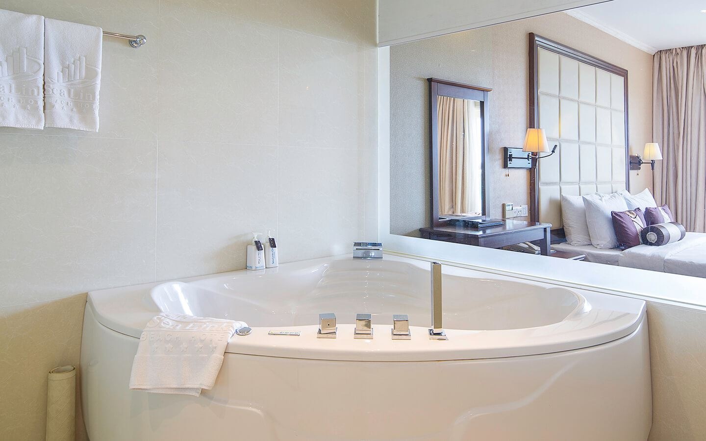 rooms-family-suite