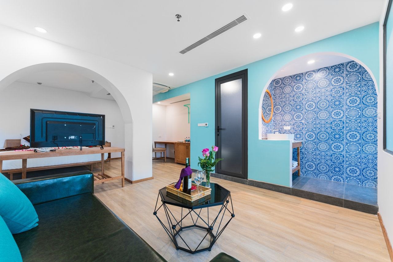 rooms-suite-sea-view-with-balcony-child-without-extra-bed