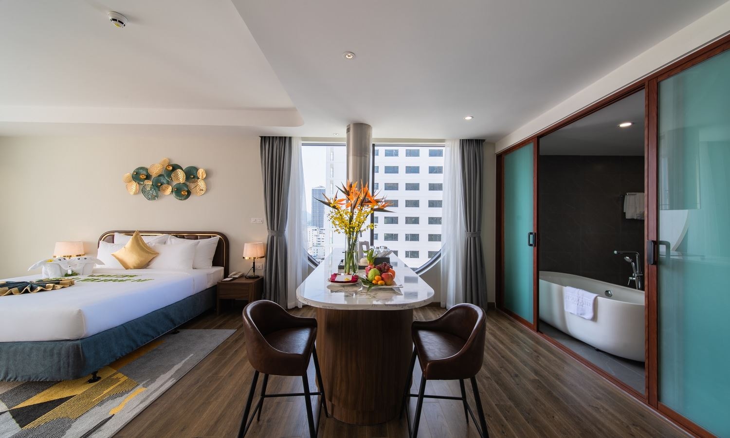 rooms-signature-city-view-child-without-extra-bed