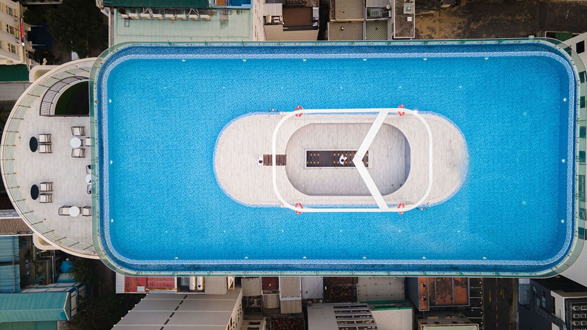 pools-outdoor-pool