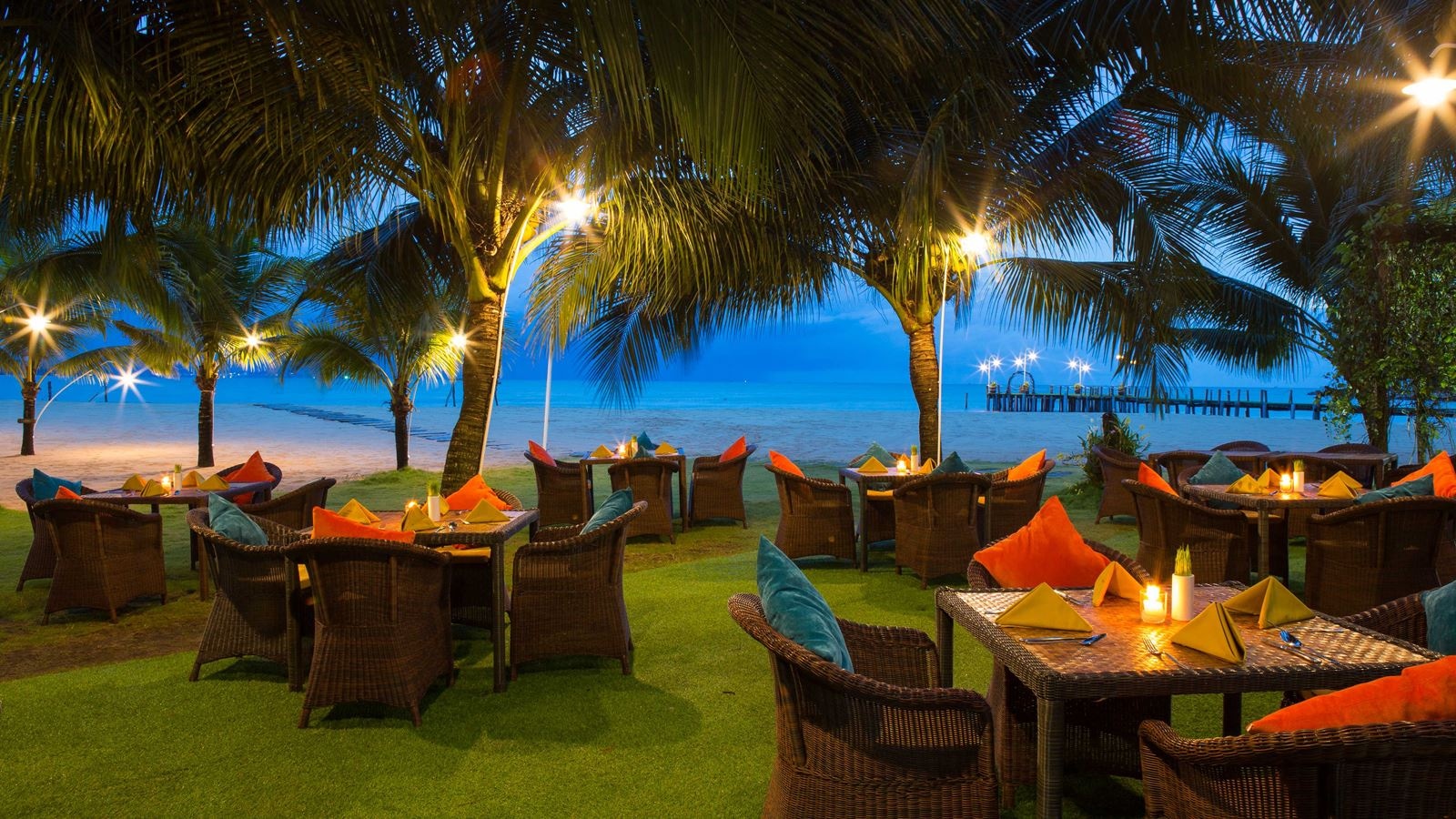 restaurants-restaurant