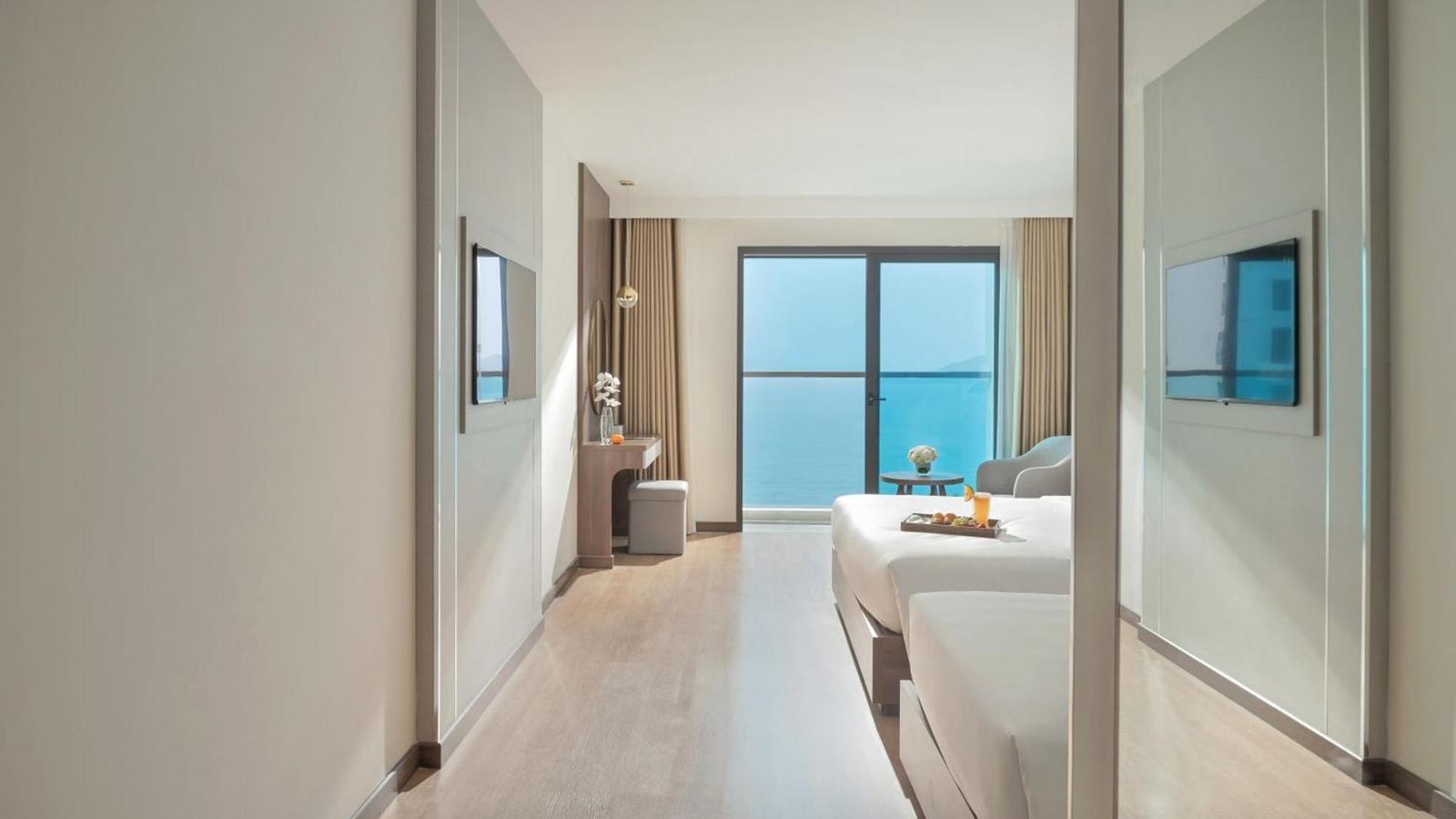 rooms-executive-twin-partial-sea-view