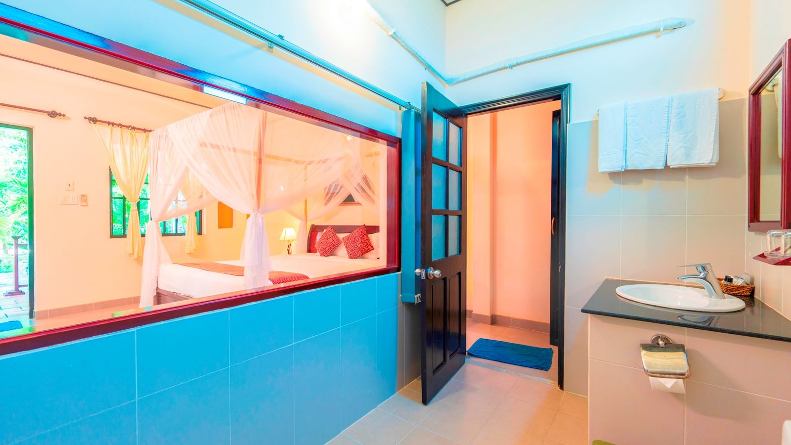 rooms-bungalow-superior-with-terrace-limited-sea-or-gardenview