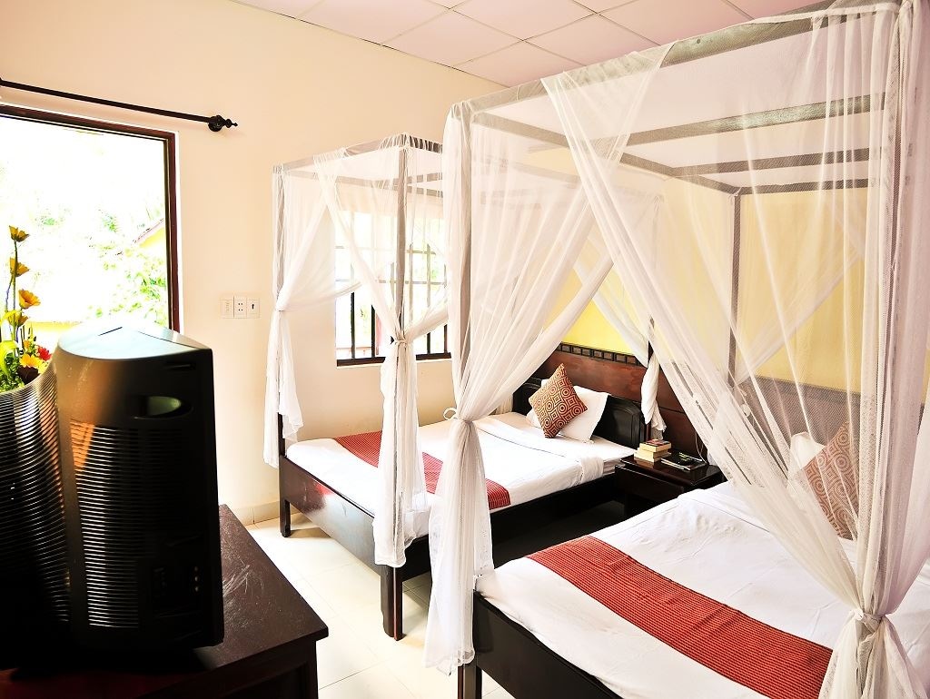 rooms-bungalow-superior-with-terrace-limited-sea-or-gardenview-child-without-extra-bed