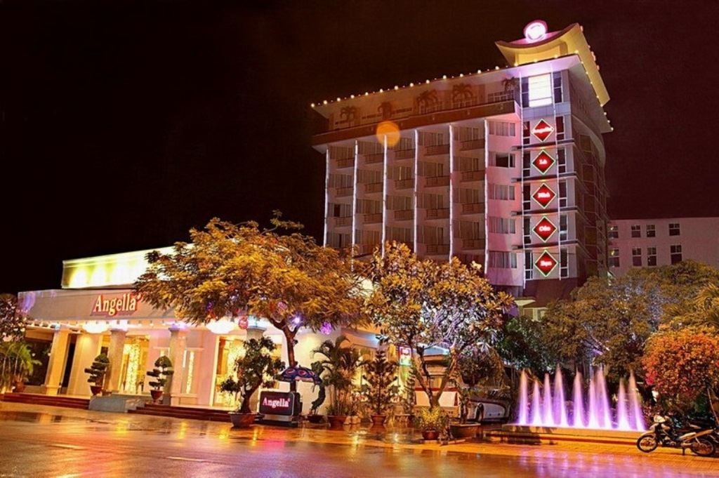 general-main-building