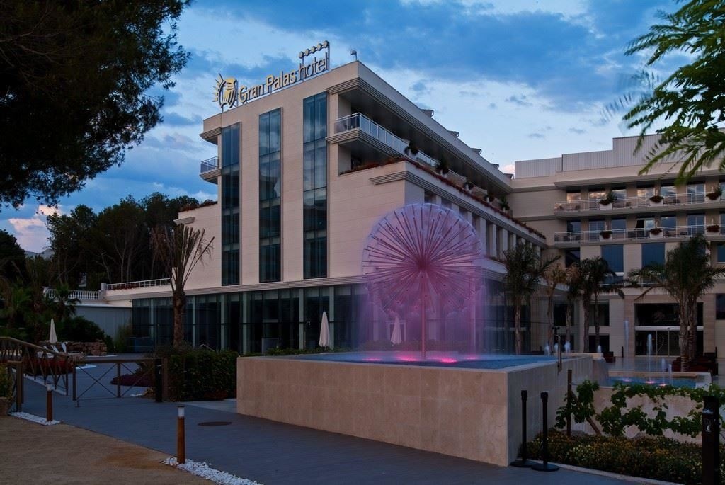 general-main-building