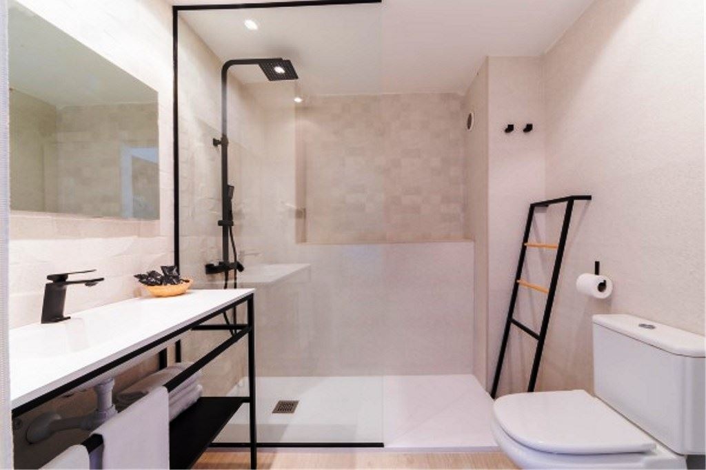 rooms-double-standard-room-balcony-or-terrace