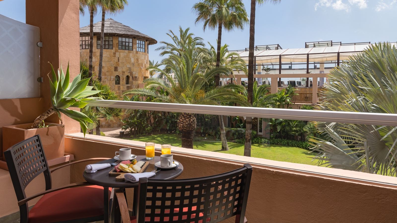 rooms-double-deluxe-garden-view-balcony-or-terrace