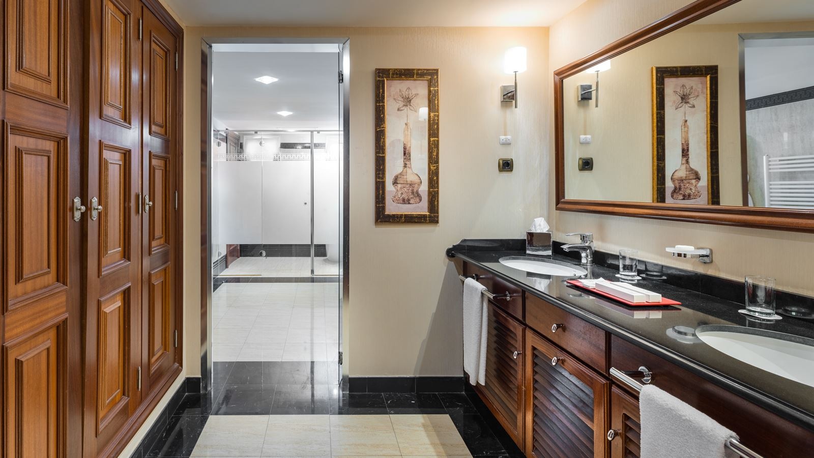 rooms-suite-sea-view-balcony-or-terrace