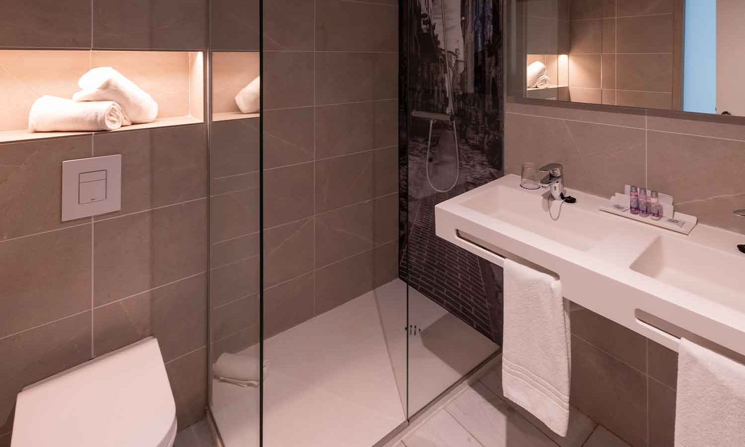 rooms-double-sea-view-with-balcony-or-terrace