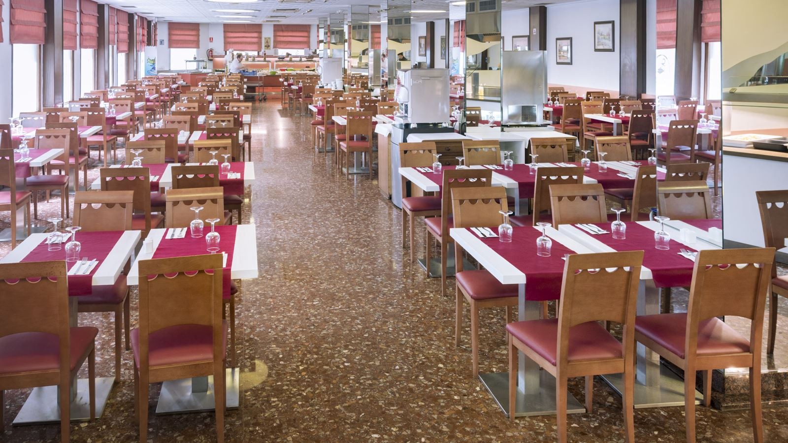 restaurants-main-restaurant