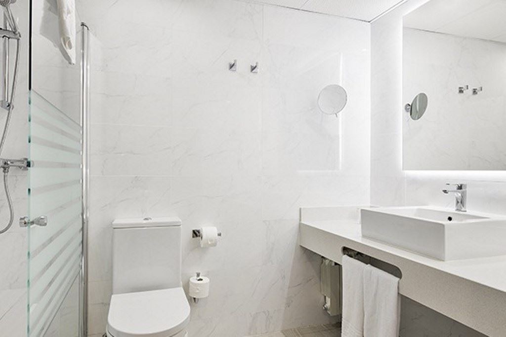 rooms-studio-balcony-or-terrace