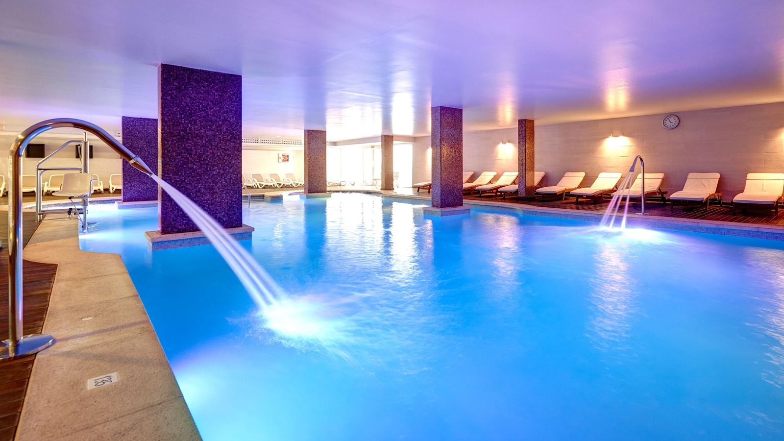 pools-indoor-pool