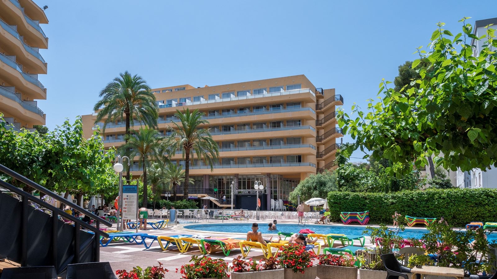 restaurants-alfresco-restaurant