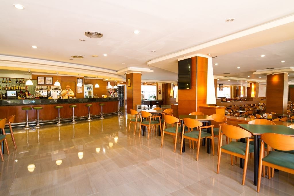 restaurants-restaurant-snack-bar