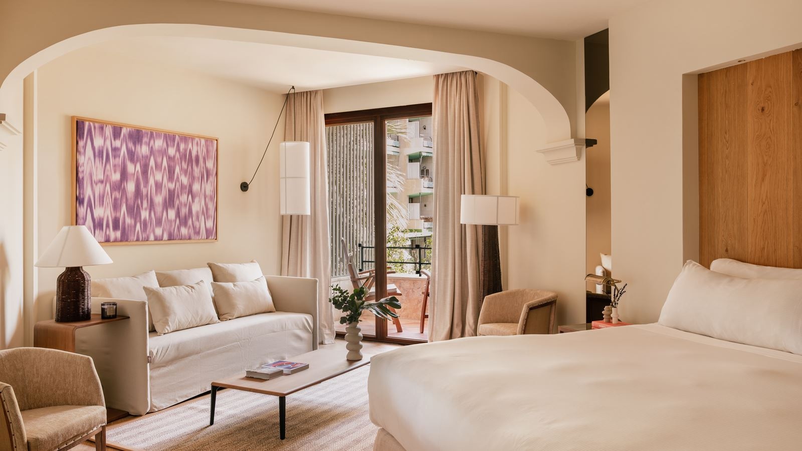 rooms-s4t--premier-family-room