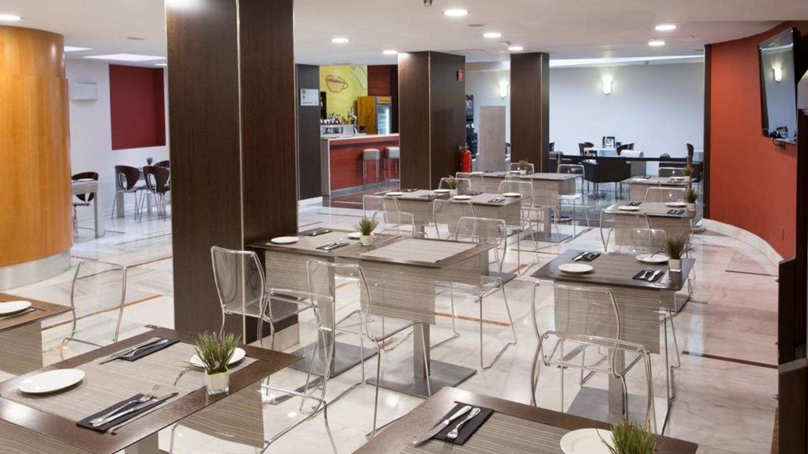 restaurants-restaurants