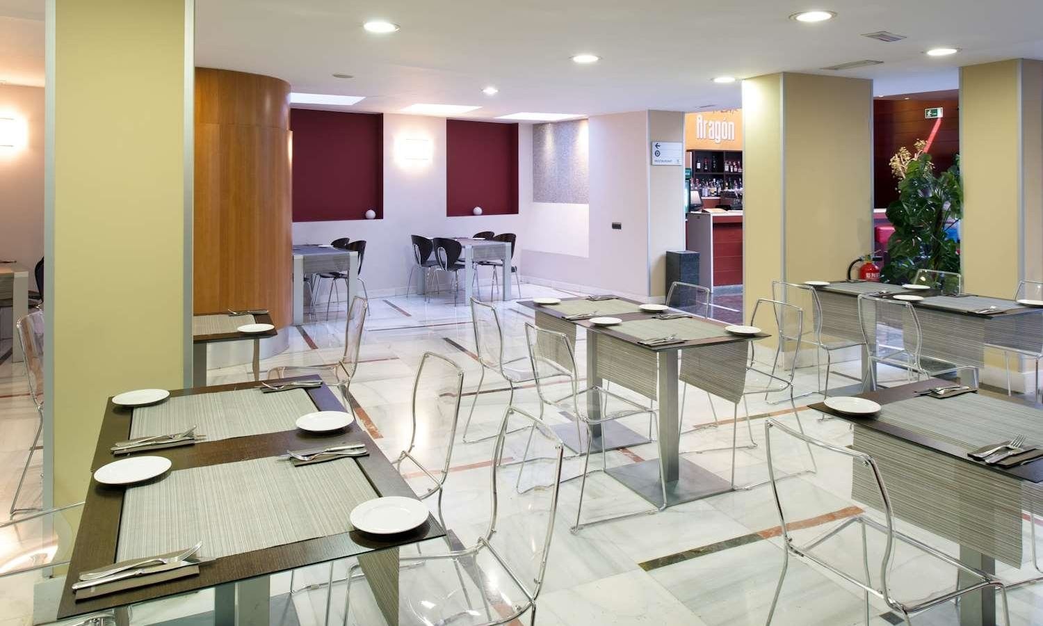 restaurants-restaurants