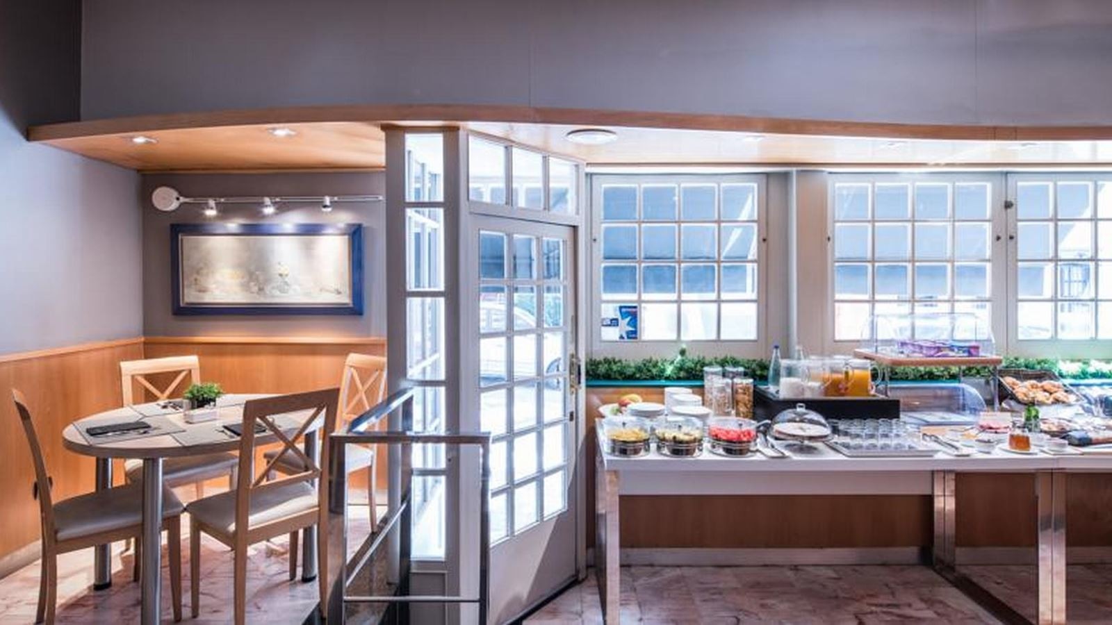 restaurants-restaurants