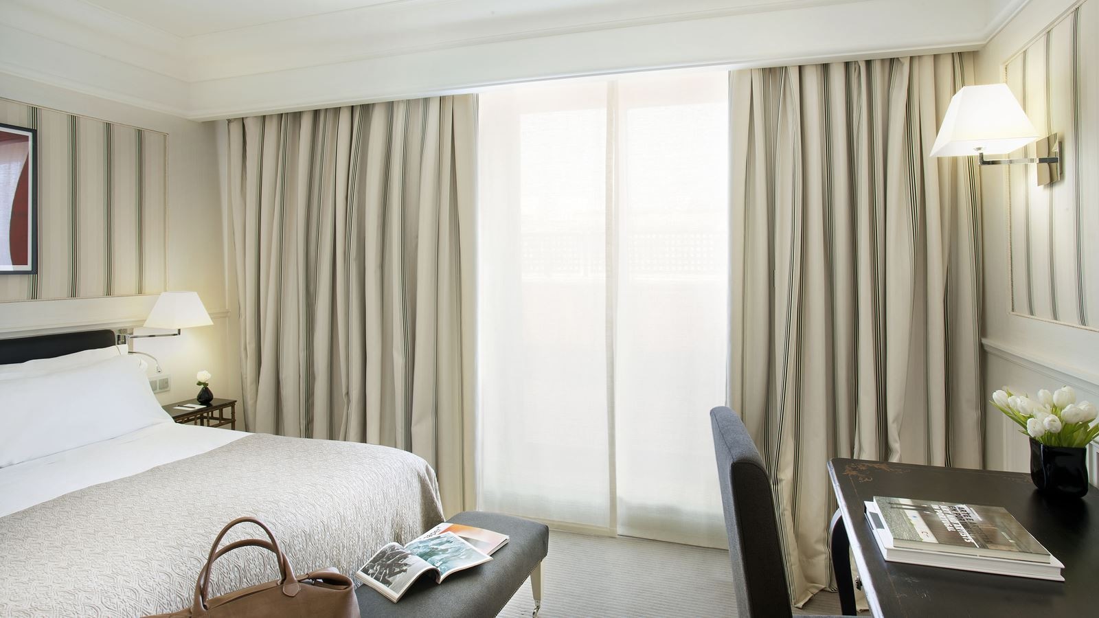 rooms-studio-superior