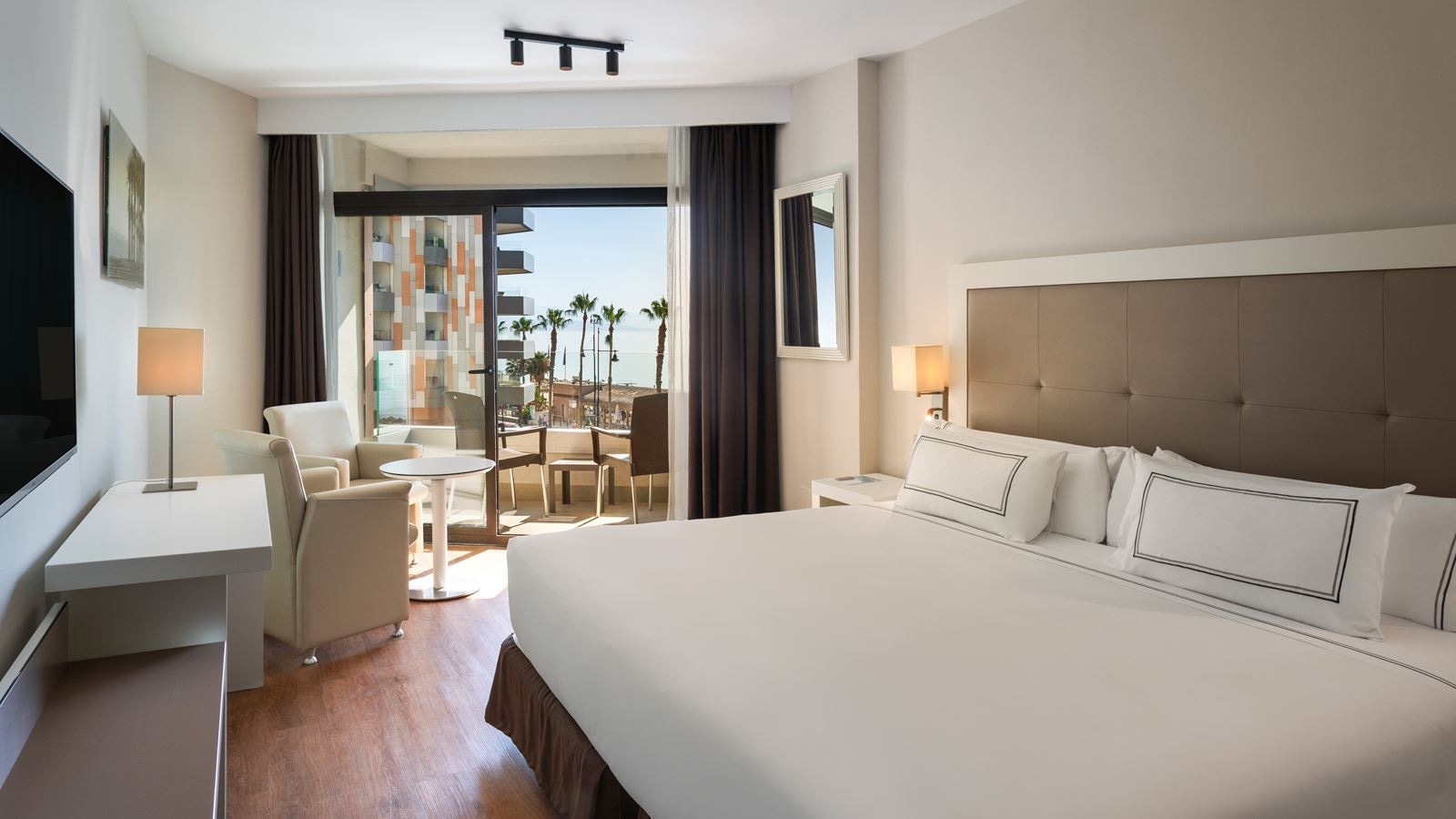 rooms-singleuse-melia-room-balcony-or-terrace