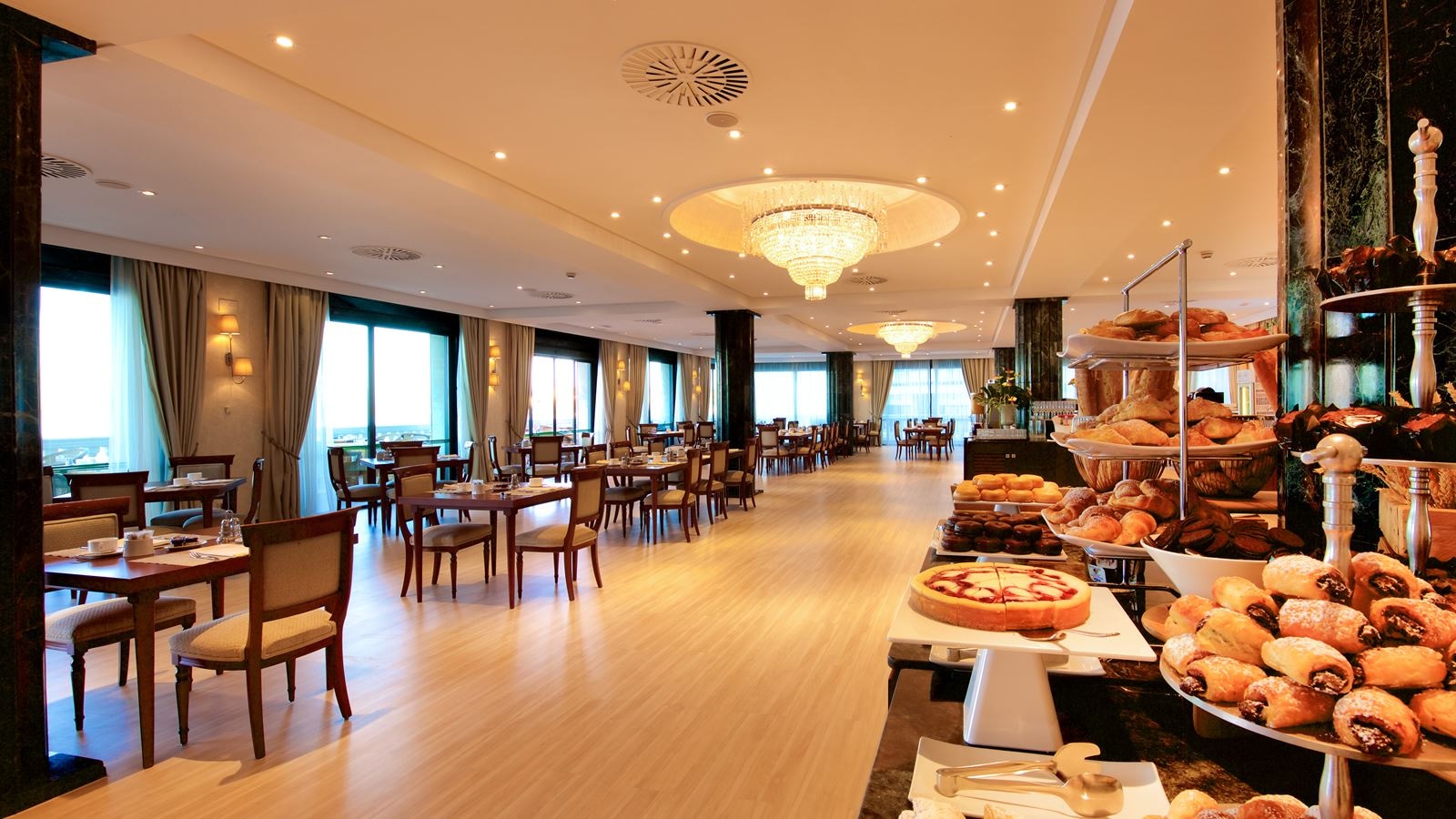 restaurants-restaurants