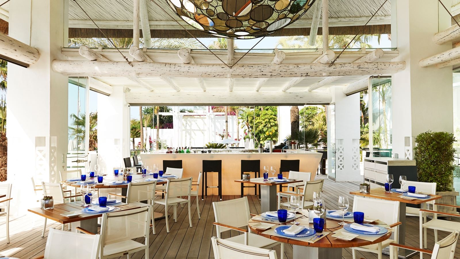 restaurants-restaurants