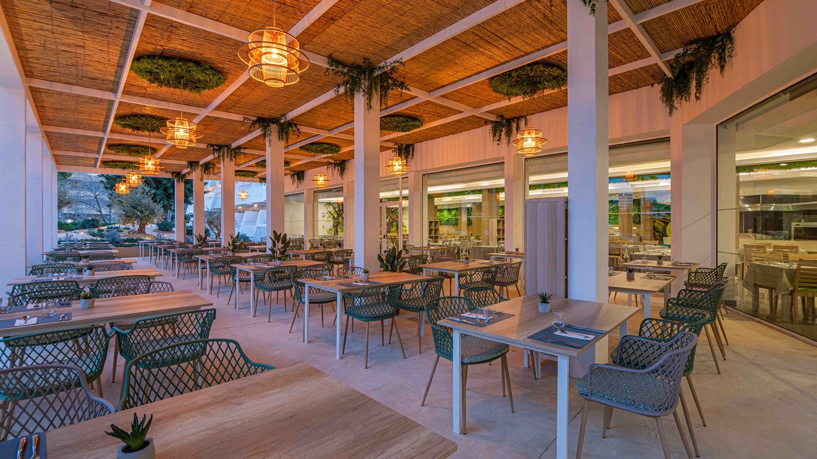 restaurants-main-restaurant