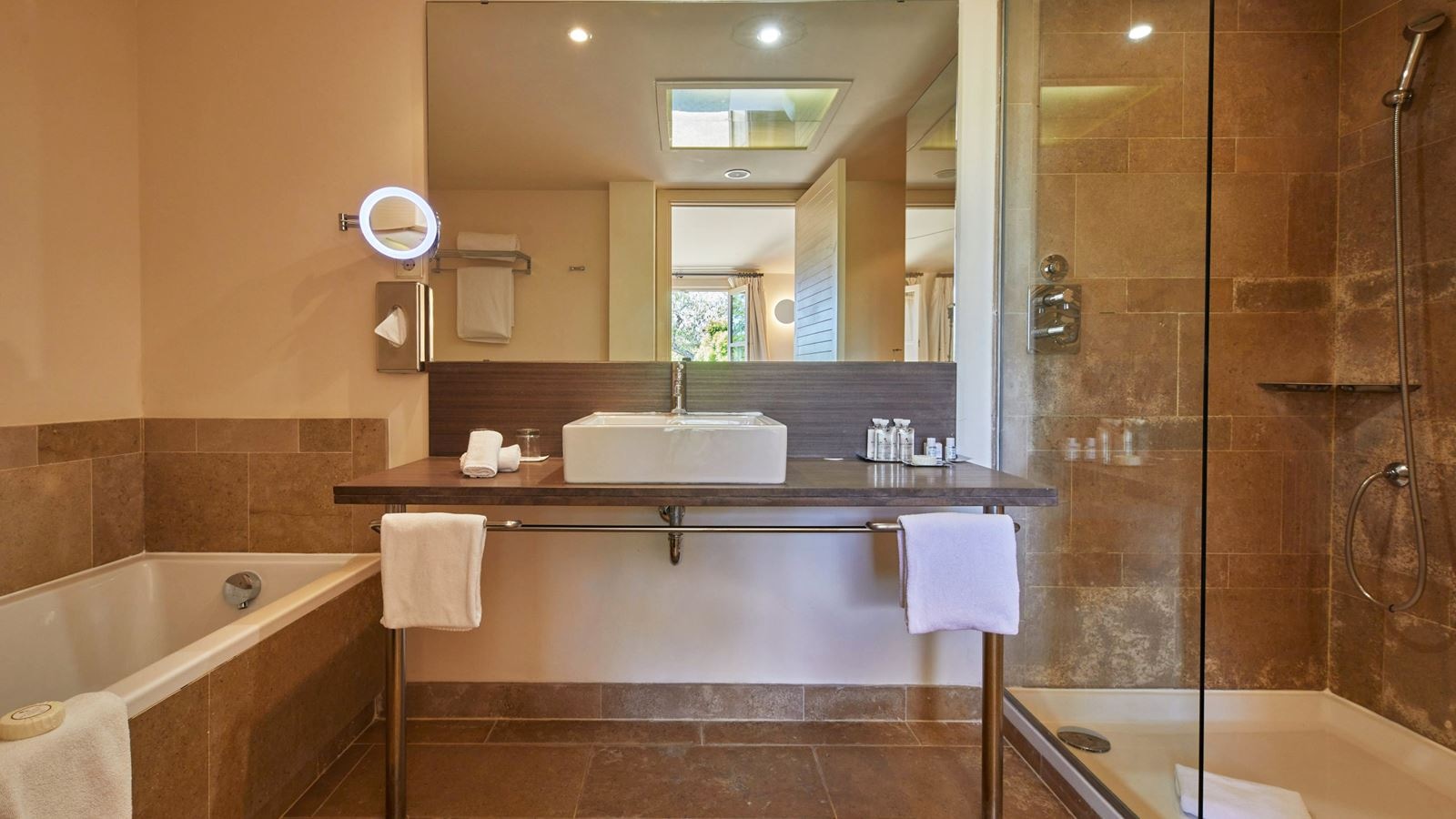 rooms-ponent-room-with-terrace