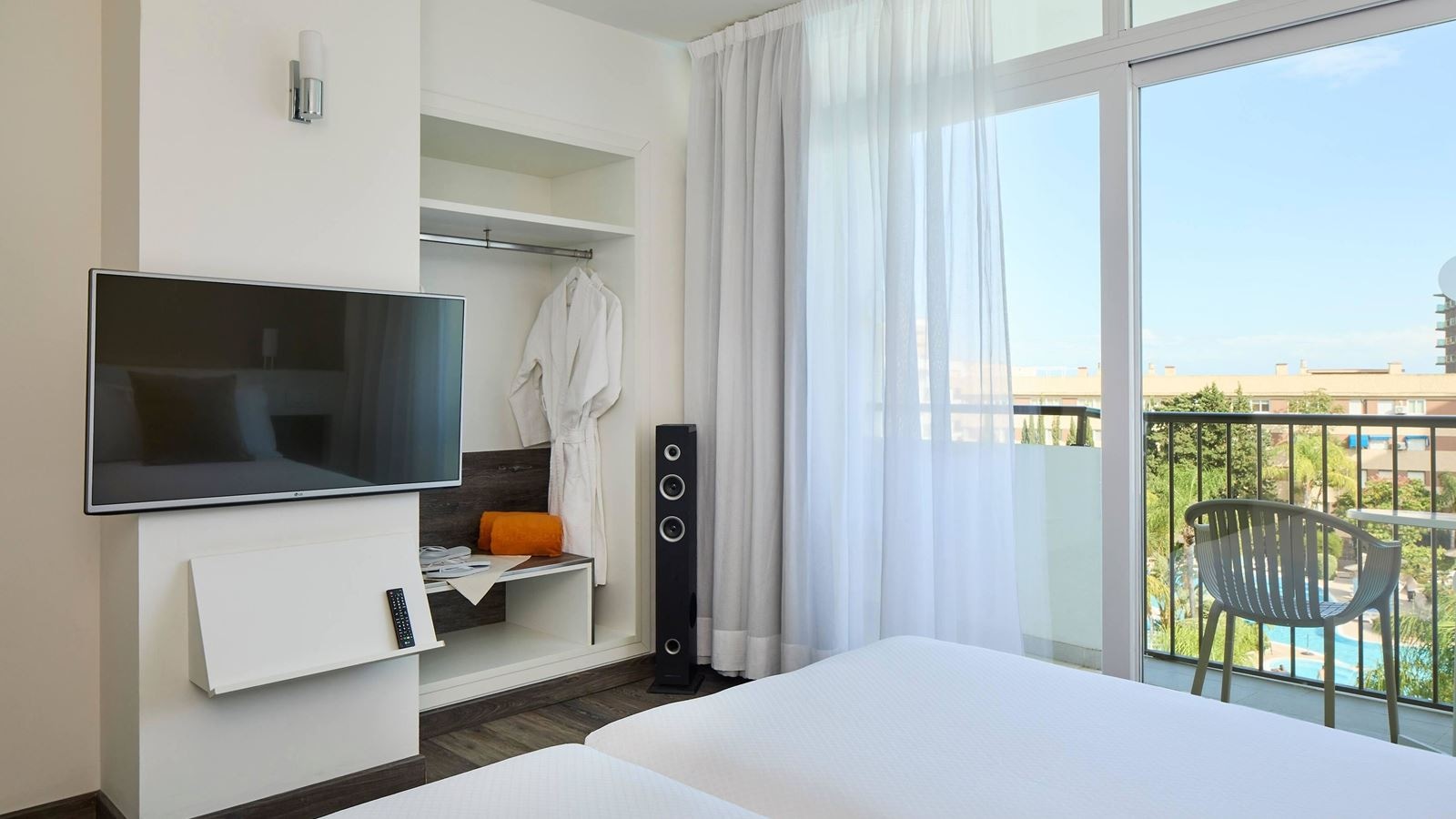 rooms-family-suite-terrace