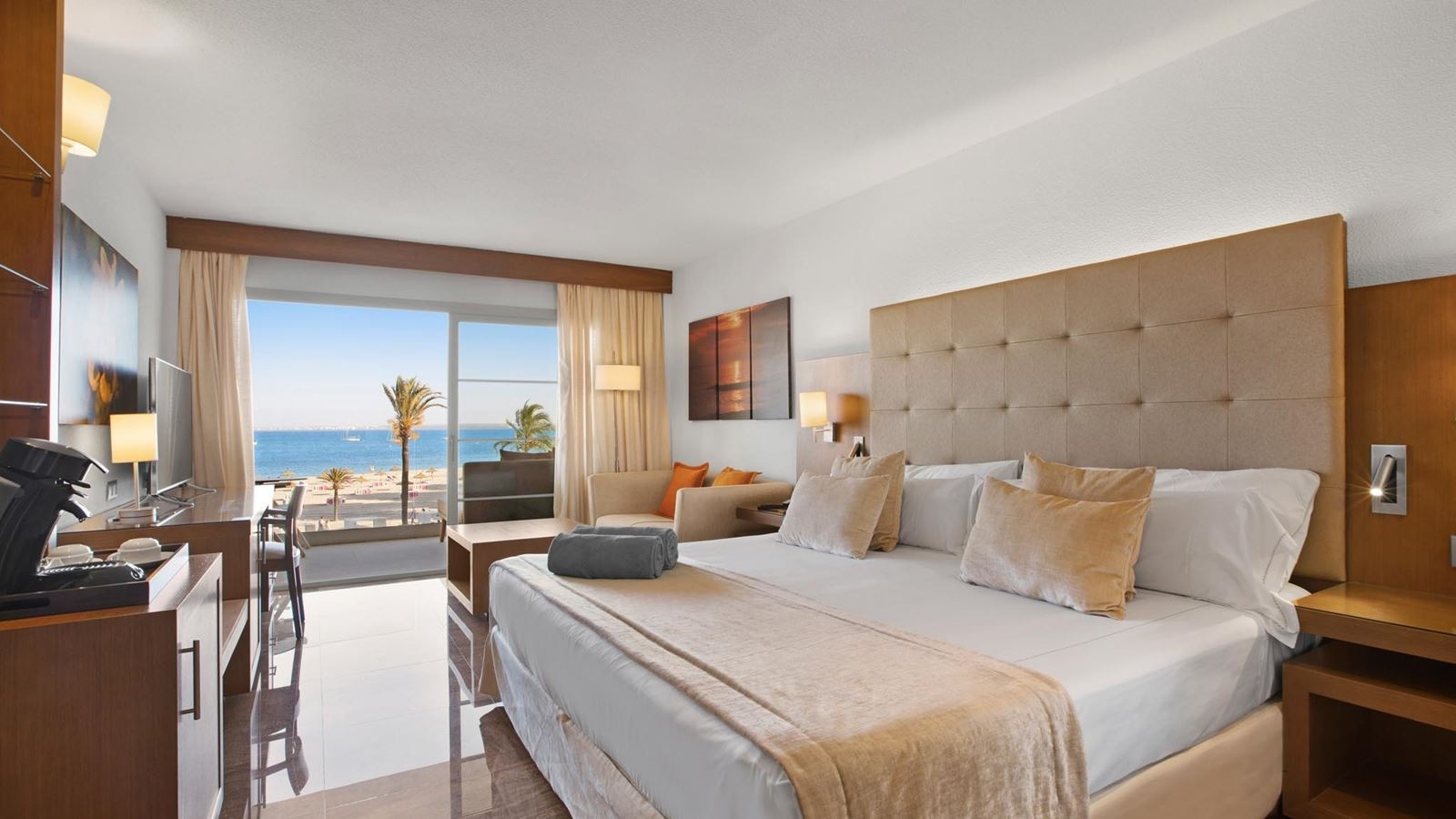 rooms-double-superior-sea-view-selection-club