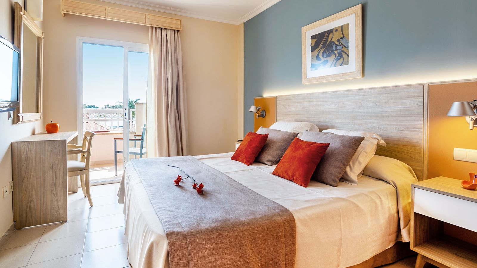 rooms-apt-1-bedroom-with-private-pool-selection-club