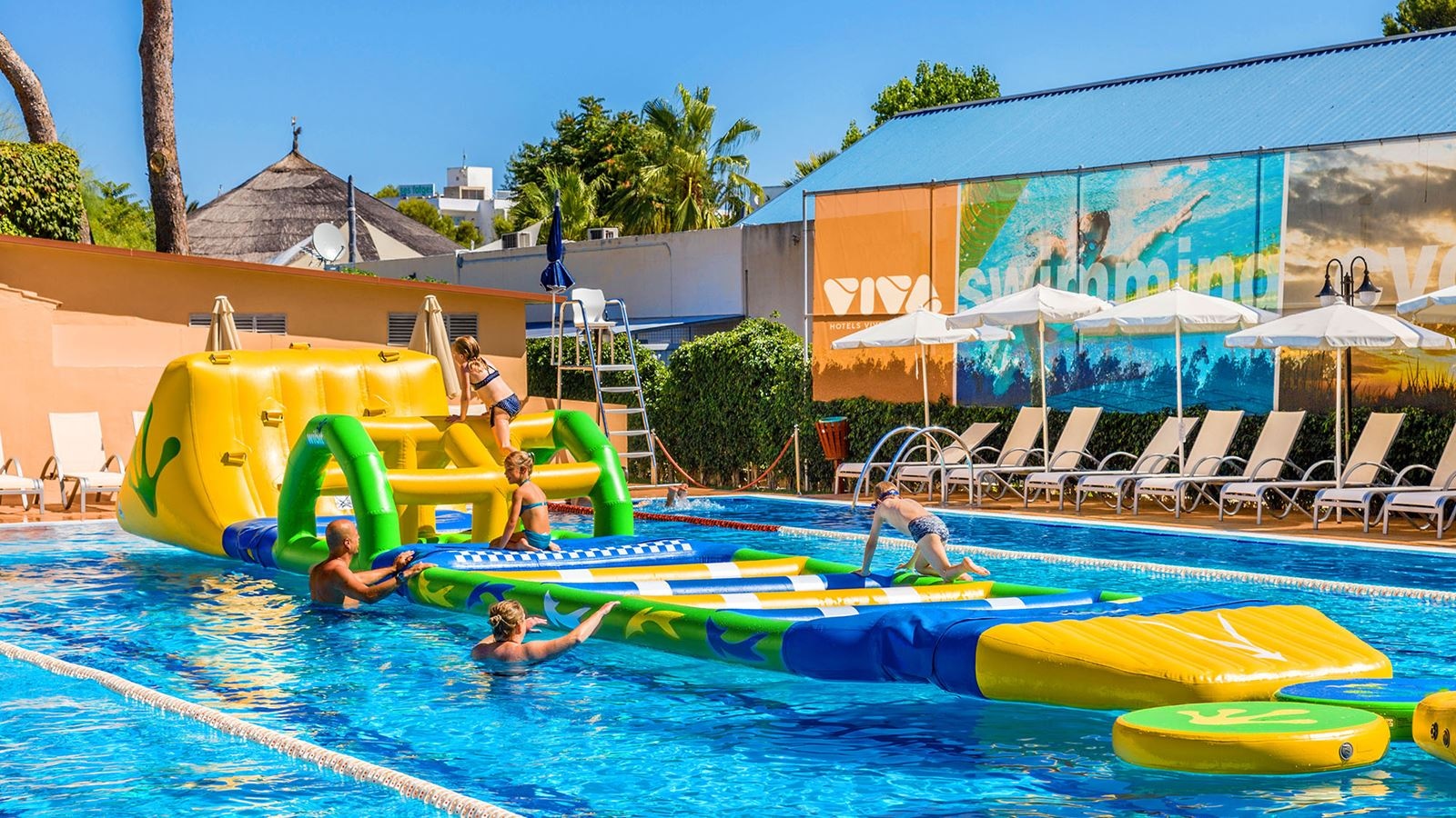 pools-outdoor-childrens-pool