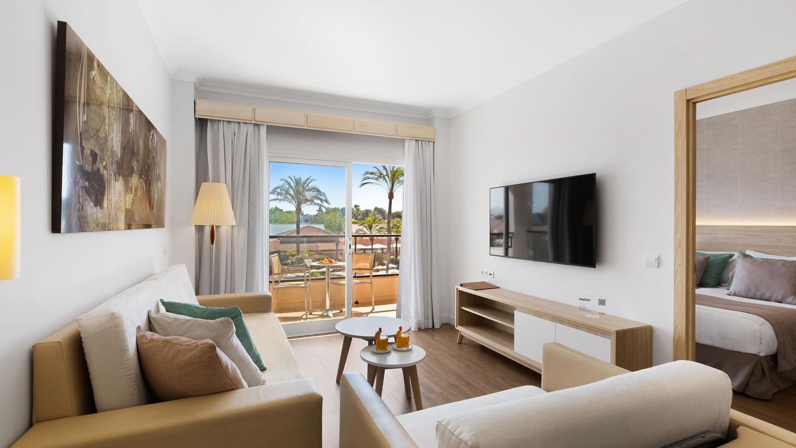 rooms-apt-1-bedroom-pool-view-selection-club