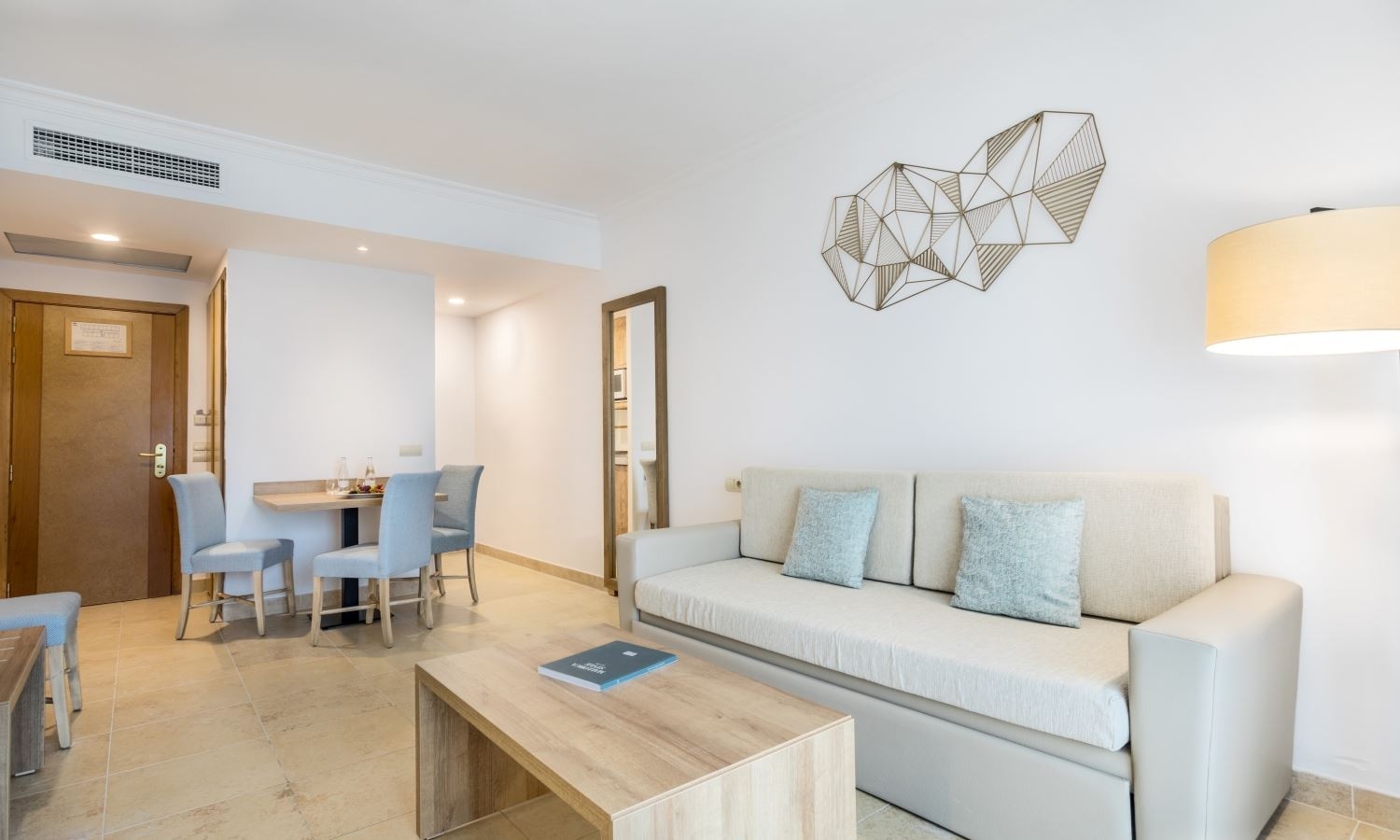 rooms-one-bedroom-suite