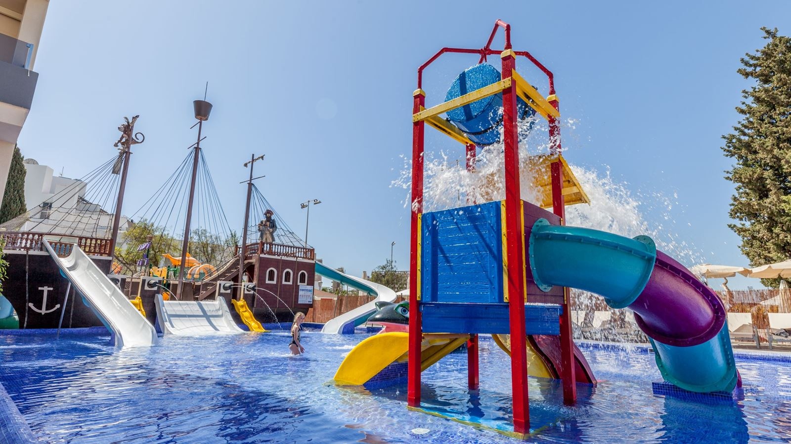 pools-outdoor-childrens-pool