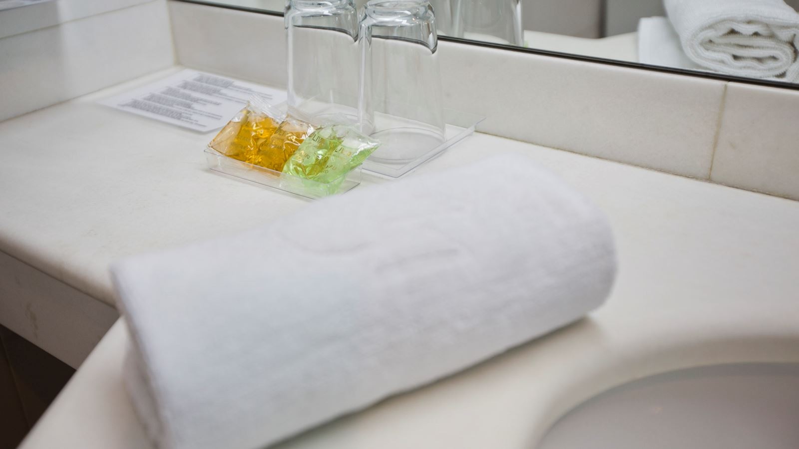 rooms-double-two-double-beds